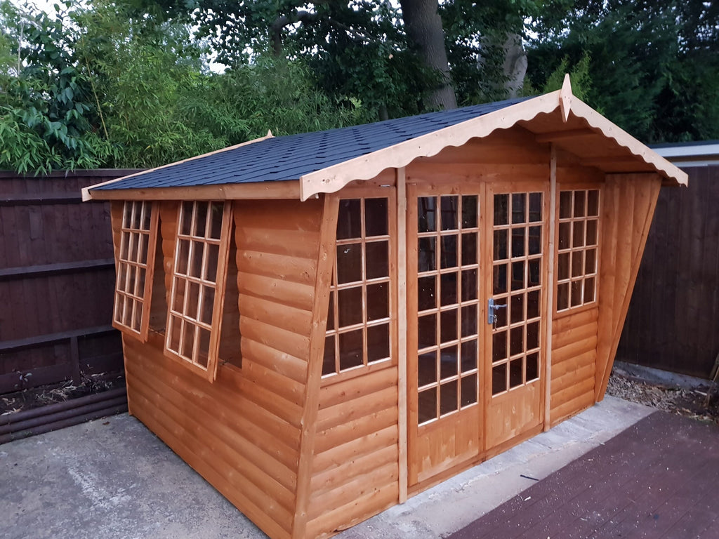 Shire Beaulieu summerhouse – image 2