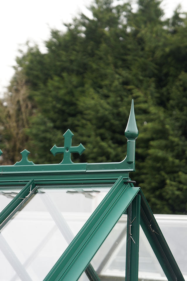 Elite Greenhouses – Accessories: Crestings & Finials