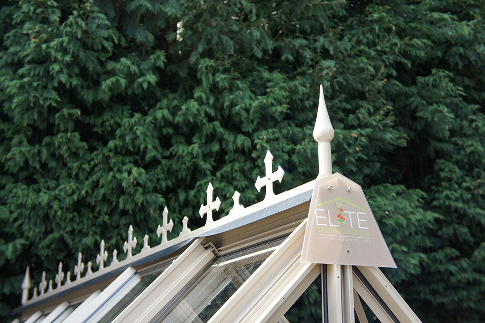 Elite Greenhouse crestings and finials, fitted view