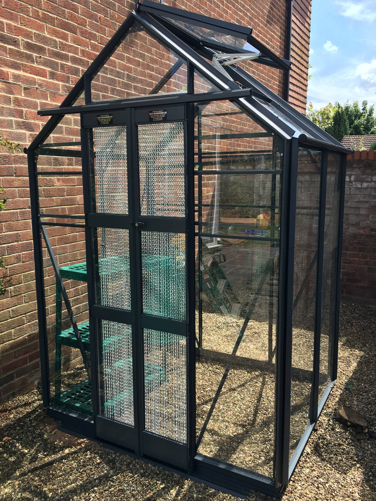 Elite Delta Greenhouse – grey finish