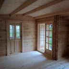 Shire Elveden log cabin – front view
