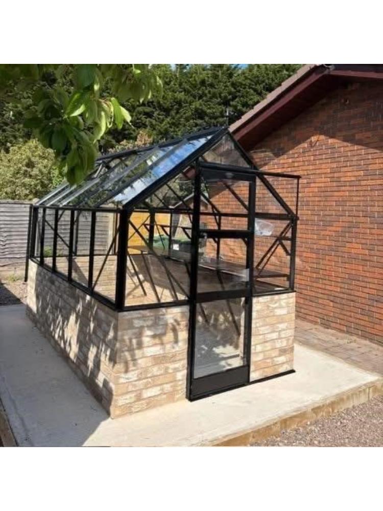 Elite Featured Dwarf Wall 6'3" greenhouse in black with crestings