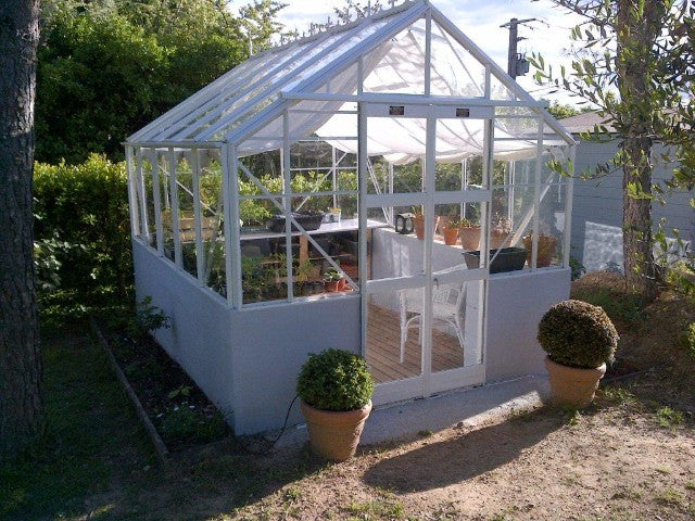 Elite Featured Dwarf Wall 8'5" greenhouse in white