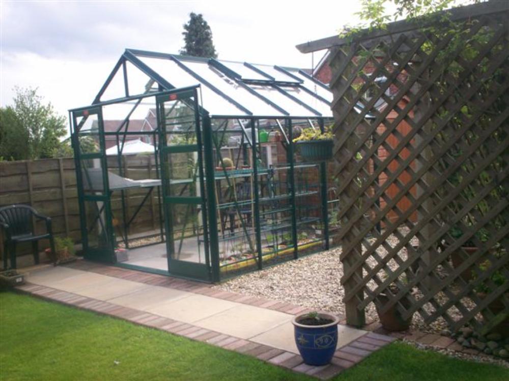Elite GX 600 Greenhouse – green powder-coated finish