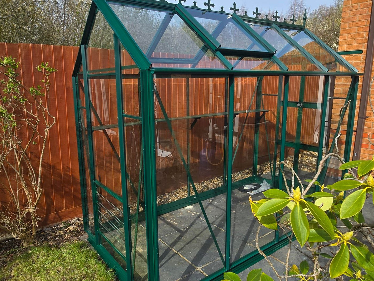 Elite Compact Greenhouse – 4x8 customer installation
