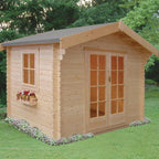 Shire Dalby log cabin – exterior