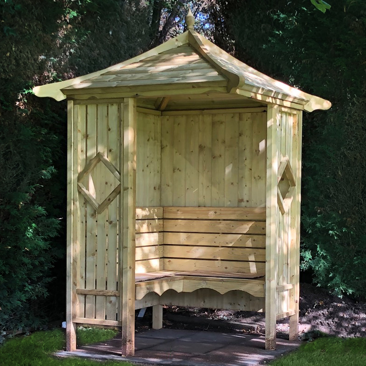 Shire Corner arbour – alternative view