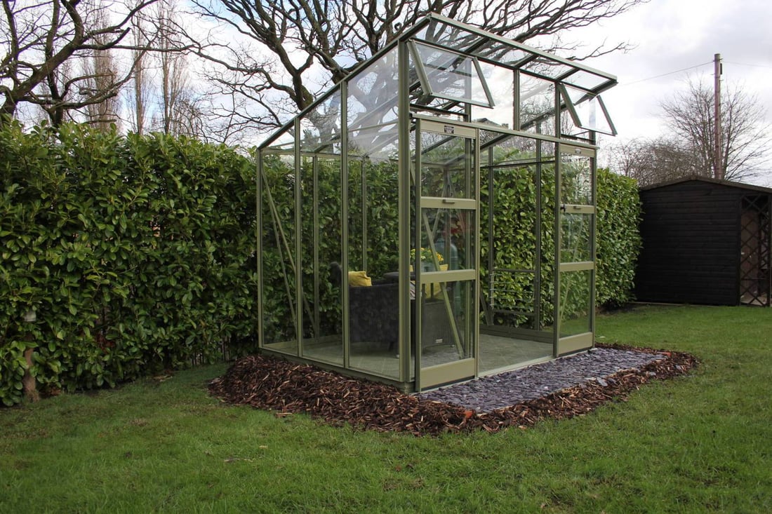 Elite The Edge 600 Greenhouse – powder-coated colour finish example