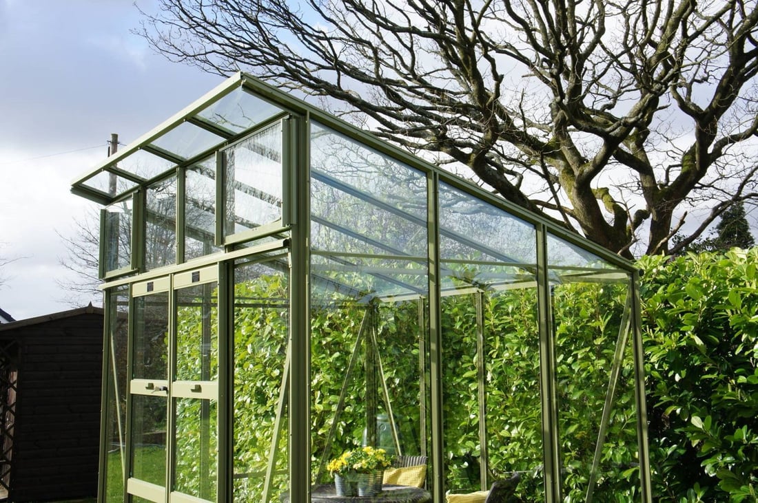 Elite The Edge 800 Greenhouse – side profile