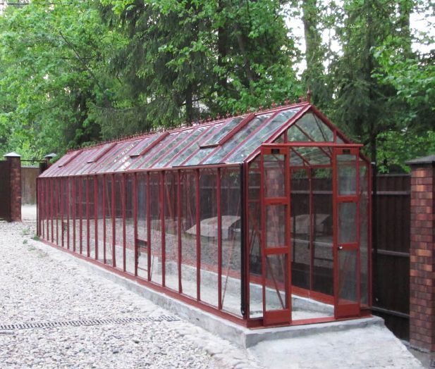 Elite Streamline Greenhouse – brown powder-coated finish