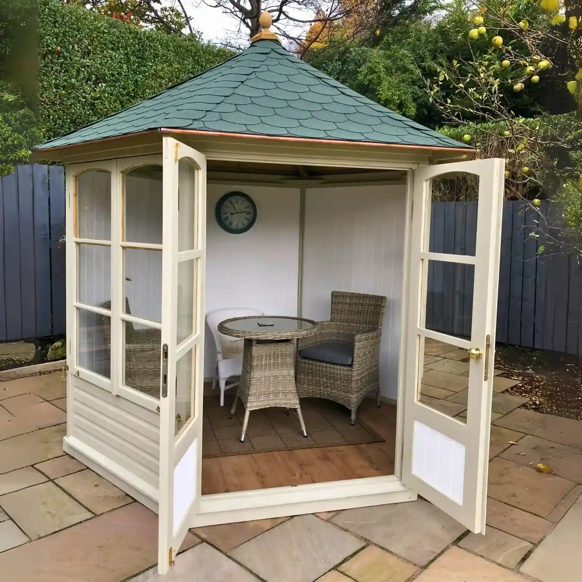 Harrogate Summerhouse interior