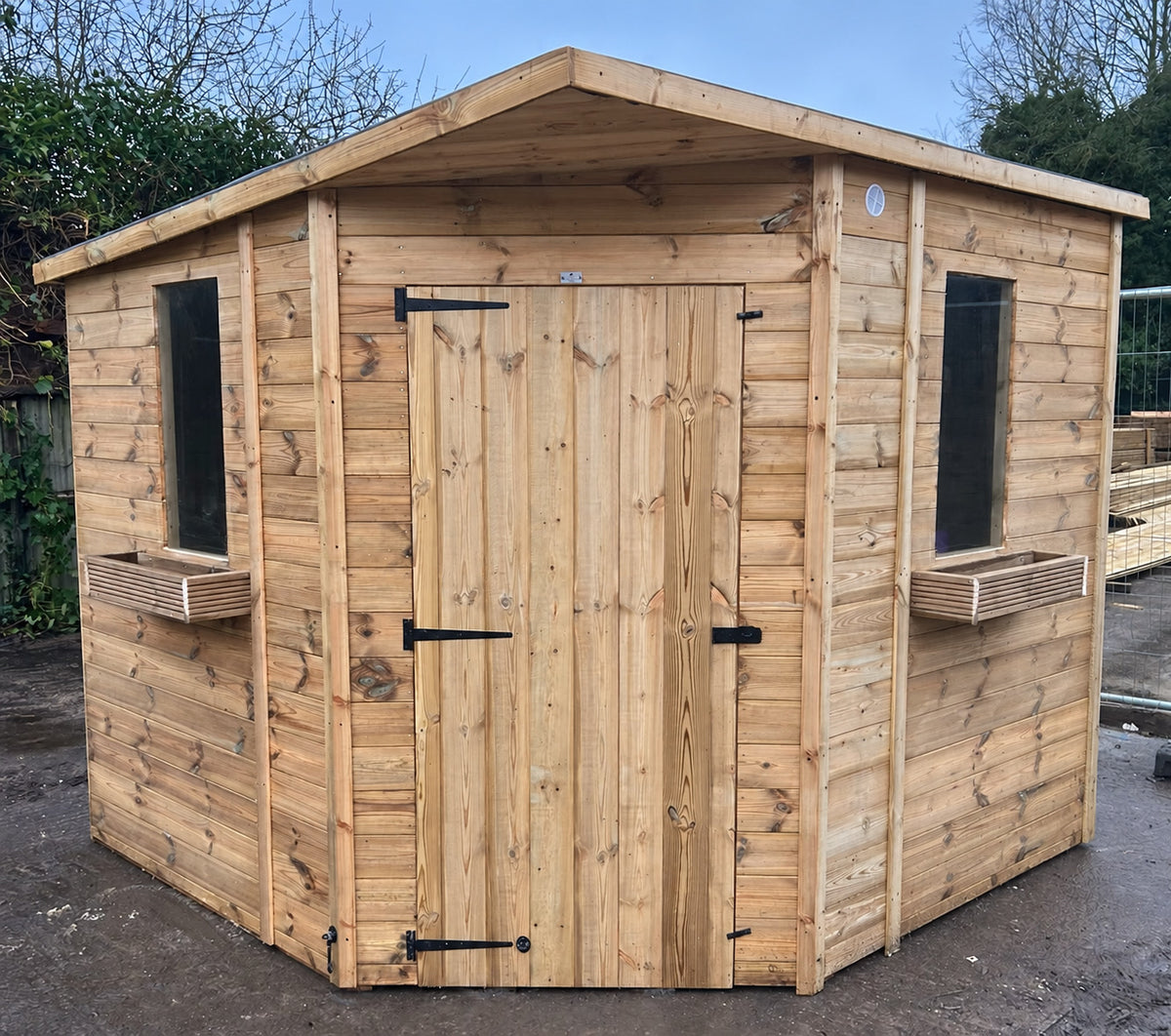 LOJ corner shed with apex roof
