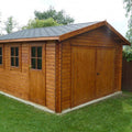 Shire Bradenham log cabin – exterior