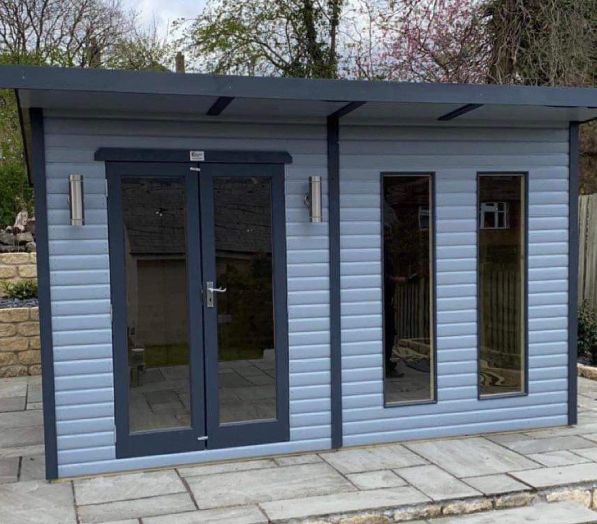 Suresheds Painted Finish – product photo
